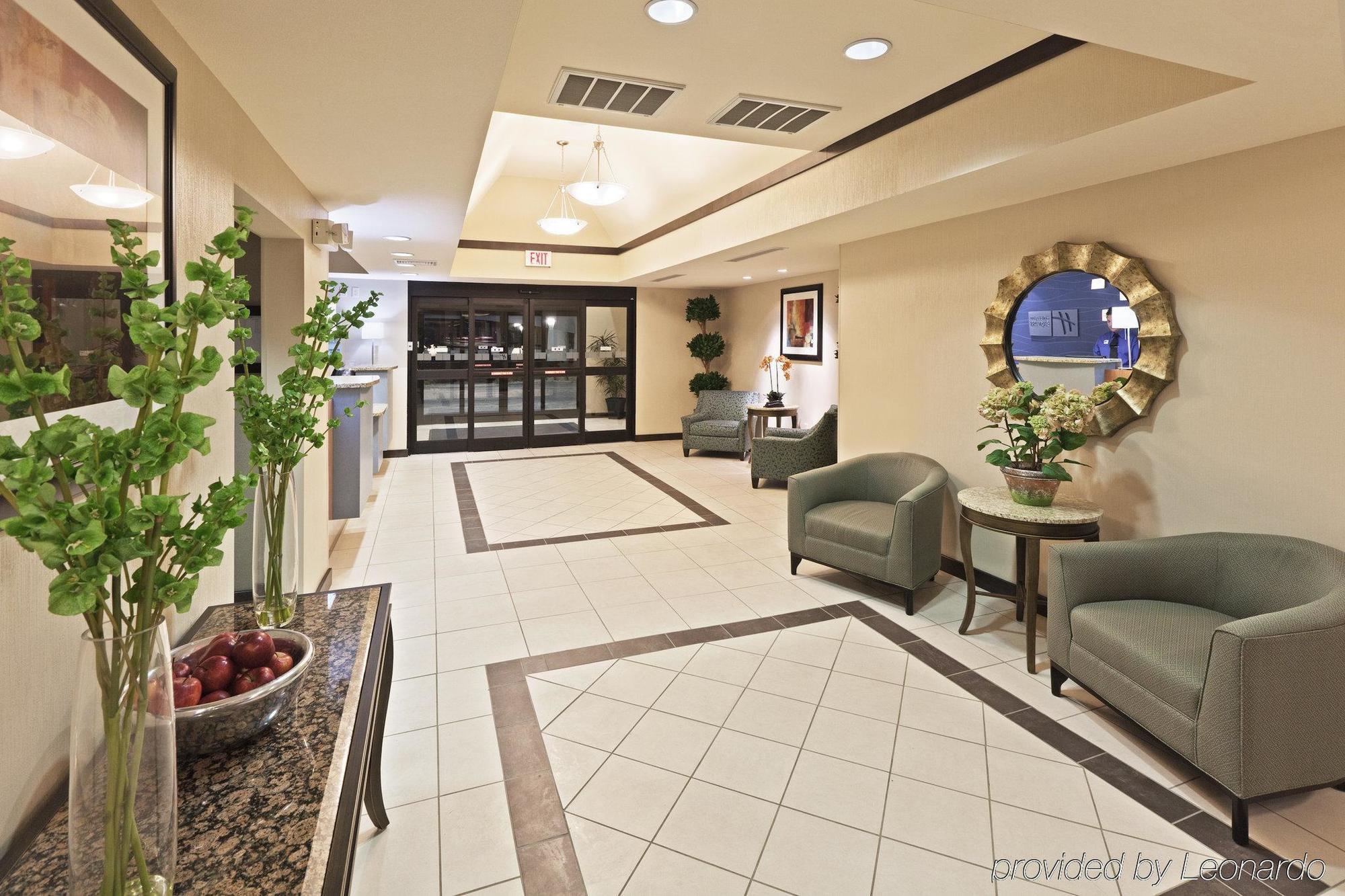 Holiday Inn Express & Suites El Paso Airport By Ihg Beltér fotó